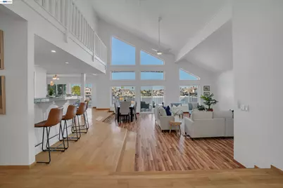 2019 Windward Pt, Discovery Bay, CA 94505 - Photo 2