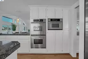 2019 Windward Point, Discovery Bay, CA 94505 - Photo 8