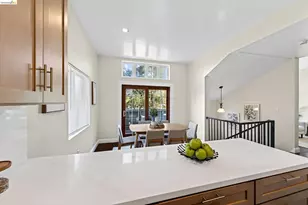 6193 Oakdale Ave, Oakland, CA 94605 - Photo 12