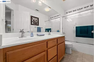 5251 Feather Way, Antioch, CA 94531 - Photo 46