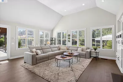 3019 E Ruby Hill Dr, Pleasanton, CA 94566 - Photo 24