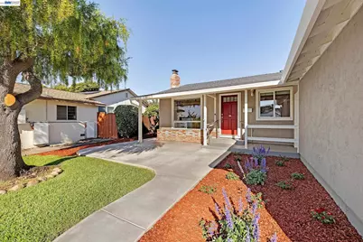 35914 Rosewood Dr, Newark, CA 94560 - Photo 2