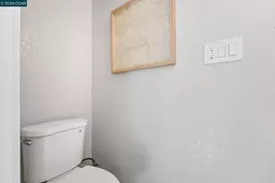 2338 Mono Ave, El Cerrito, CA 94530 - Photo 42