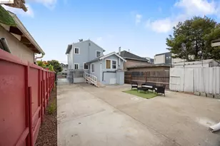907 39th Ave, Oakland, CA 94601 - Photo 30