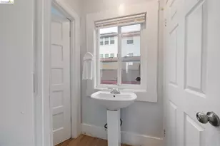 907 39th Ave, Oakland, CA 94601 - Photo 20
