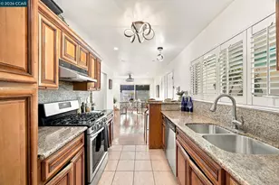 223 Barcelona St, Vallejo, CA 94591 - Photo 16