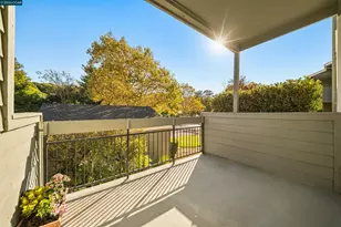 7560 Canyon Meadows Cir, Pleasanton, CA 94588 - Photo 18