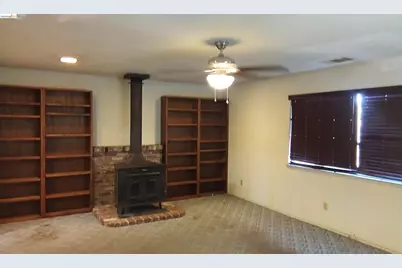 145 Viking Way, Pittsburg, CA 94565 - Photo 10
