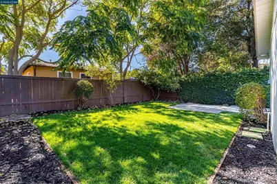712 Teresa St, Martinez, CA 94553 - Photo 30