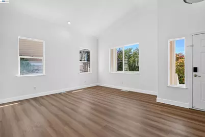 866 Bridgeway Cir, El Sobrante, CA 94803 - Photo 18