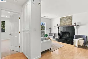 2827 Monument Blvd, Concord, CA 94520 - Photo 2