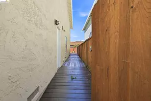 1137 Old Alameda Point, Alameda, CA 94502 - Photo 42
