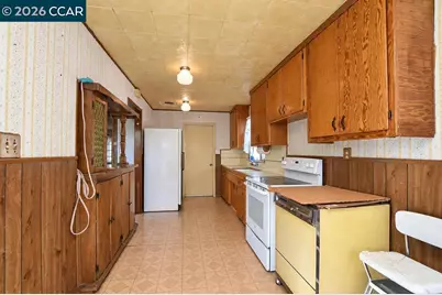 2025 Woodland Dr, Antioch, CA 94509 - Photo 8