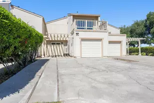 1257 Marina Cir, Discovery Bay, CA 94505 - Photo 4