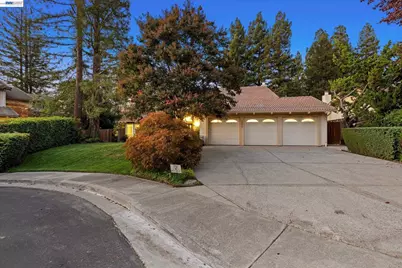 230 Heather Pl, Danville, CA 94526 - Photo 2