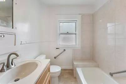 1924 Ward St, Berkeley, CA 94703 - Photo 20