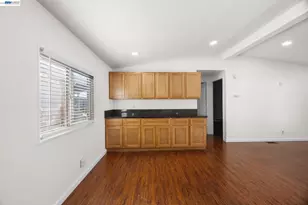 812 Clover Rd, Tracy, CA 95376 - Photo 10