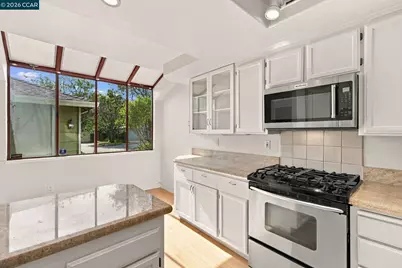 14 Hyannis Cove, San Rafael, CA 94901 - Photo 14