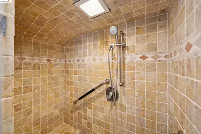 17 Senior Ave, Berkeley, CA 94708 - Photo 40