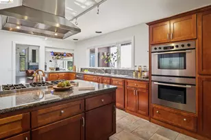 17 Senior Ave, Berkeley, CA 94708 - Photo 24