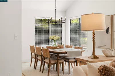 40 Saint Tropez Ct, Danville, CA 94506 - Photo 2