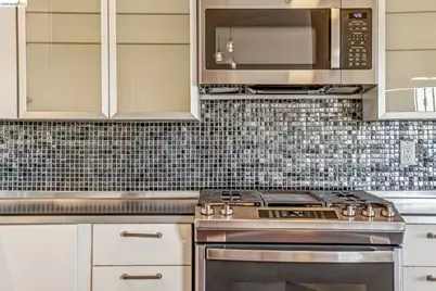 2 19th, Richmond, CA 94801 - Photo 6