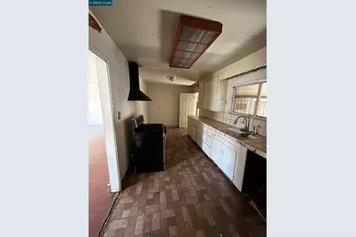 2470 Avenue 136th, San Leandro, CA 94577 - Photo 12