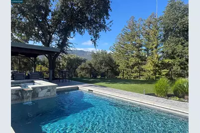 26 Millbrook Ct, Danville, CA 94526 - Photo 2