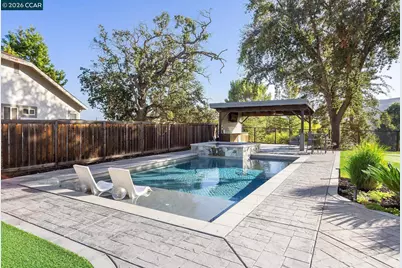 26 Millbrook Ct, Danville, CA 94526 - Photo 4