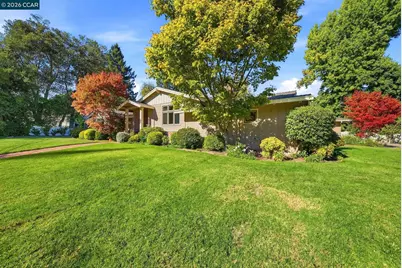 40 Estabueno Dr, Orinda, CA 94563 - Photo 2