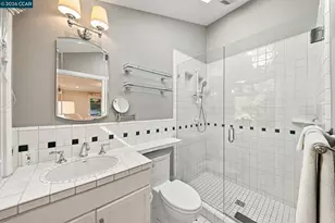 40 Estabueno Dr, Orinda, CA 94563 - Photo 40