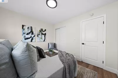 219 Omira Dr, San Jose, CA 95123 - Photo 16