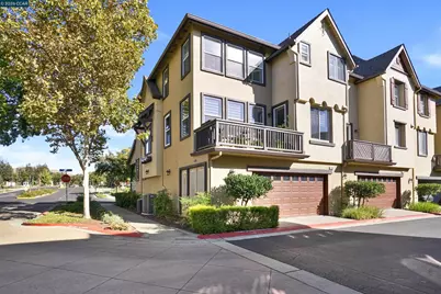 2524 Rockhampton Rd, San Ramon, CA 94582 - Photo 2