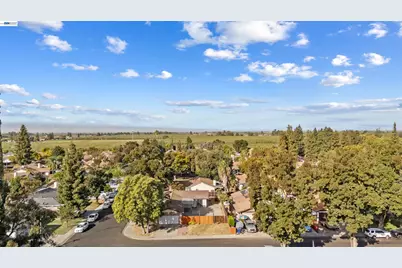2709 Albion Way, Modesto, CA 95358 - Photo 24
