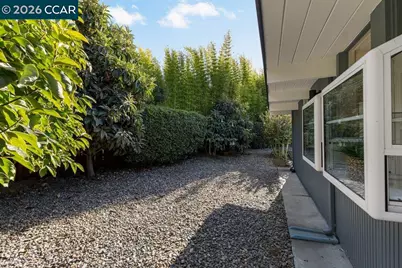 2633 San Antonio Dr, Walnut Creek, CA 94598 - Photo 56