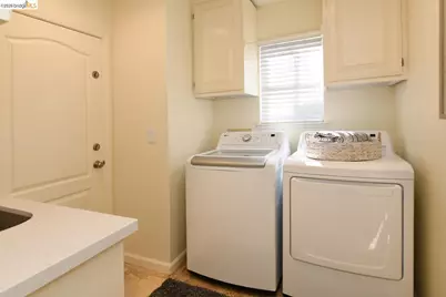 5300 Clearbrook Dr, Concord, CA 94521 - Photo 44