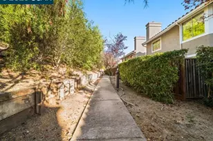 384 Bellflower Ct, San Ramon, CA 94582 - Photo 40