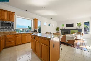 8019 Kelok Way, Clayton, CA 94517 - Photo 10