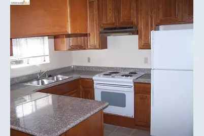 2011 Sierra Rd, Concord, CA 94518 - Photo 4