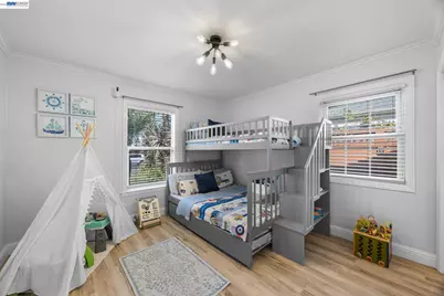 930 Wainwright, San Jose, CA 95128 - Photo 32