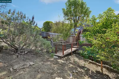7717 Eureka Ave, El Cerrito, CA 94530 - Photo 32
