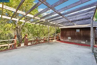 7717 Eureka Ave, El Cerrito, CA 94530 - Photo 22