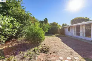 3042 Chrisland Ct, Concord, CA 94520 - Photo 38