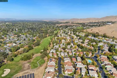 1049 Feather Cir, Clayton, CA 94517 - Photo 20