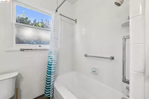 3937 Bayo St, Oakland, CA 94619 - Photo 12