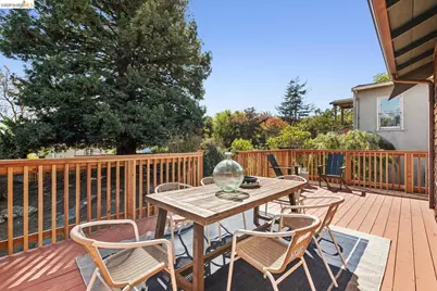 6016 Orchard Ave, Richmond, CA 94804 - Photo 34
