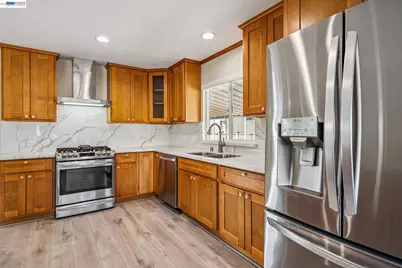 29421 Sandburg, Hayward, CA 94544 - Photo 12