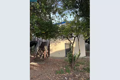2933 35th Ave, Oakland, CA 94619 - Photo 2
