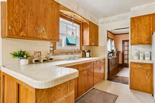 2927 58th Ave, Oakland, CA 94605 - Photo 14