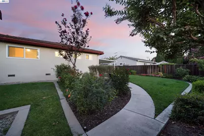 255 Hillcrest Ave, Livermore, CA 94550 - Photo 32